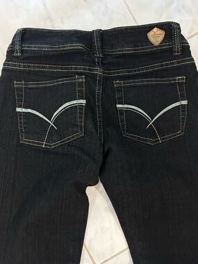 Jane Norman dark blue denim jeans.  Back pocket stitching.  EUC!